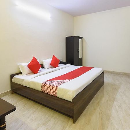 Hotel O Club Residency New Delhi Exterior photo