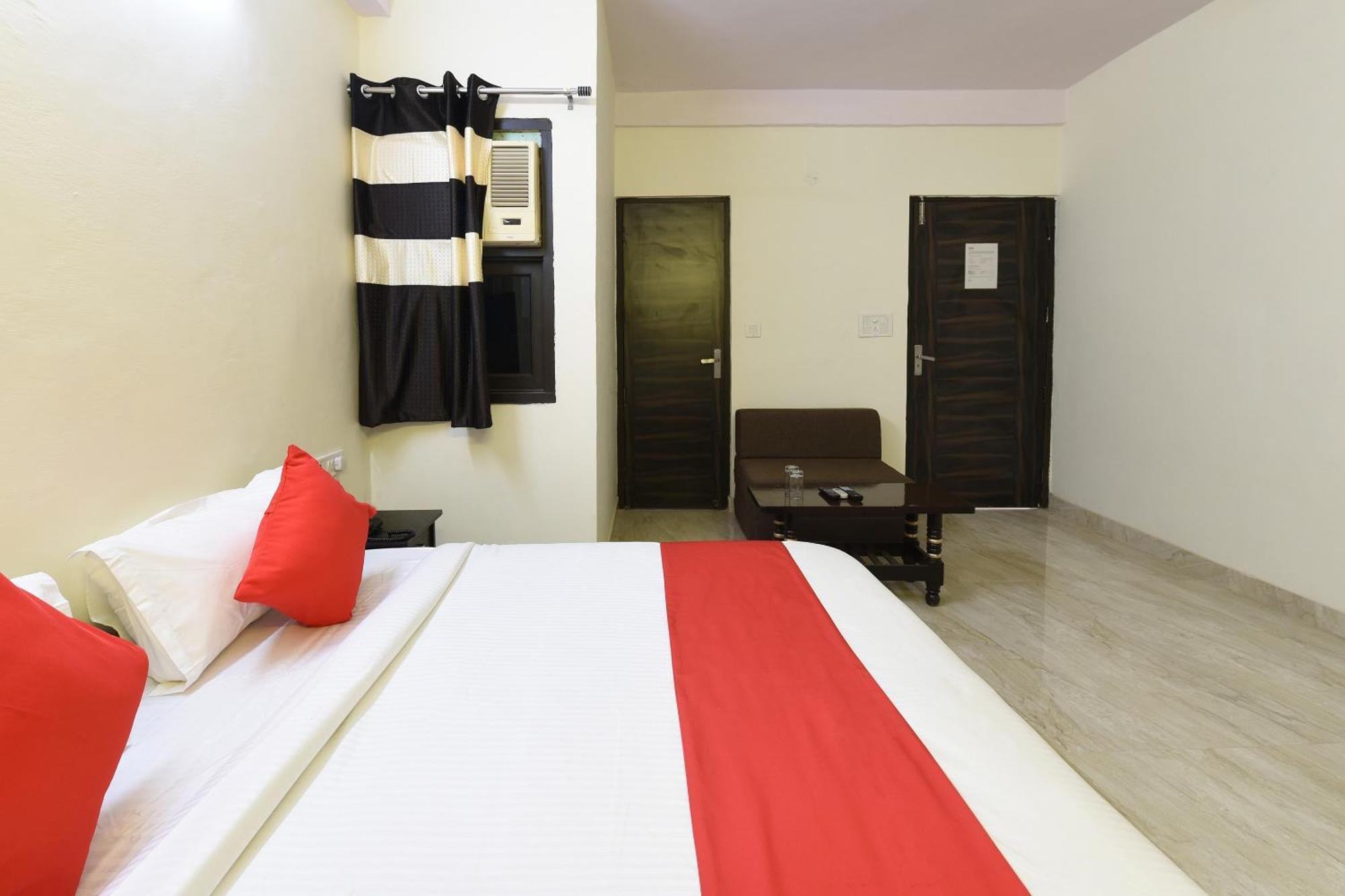 Hotel O Club Residency New Delhi Exterior photo